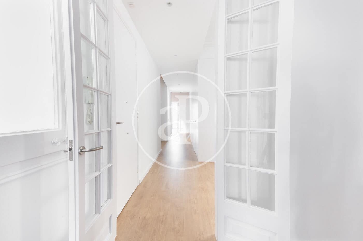 Apartamento de 3 habitaciones en Barcelona ciudad en alquiler - 3.467 € (Ref: 9228842)