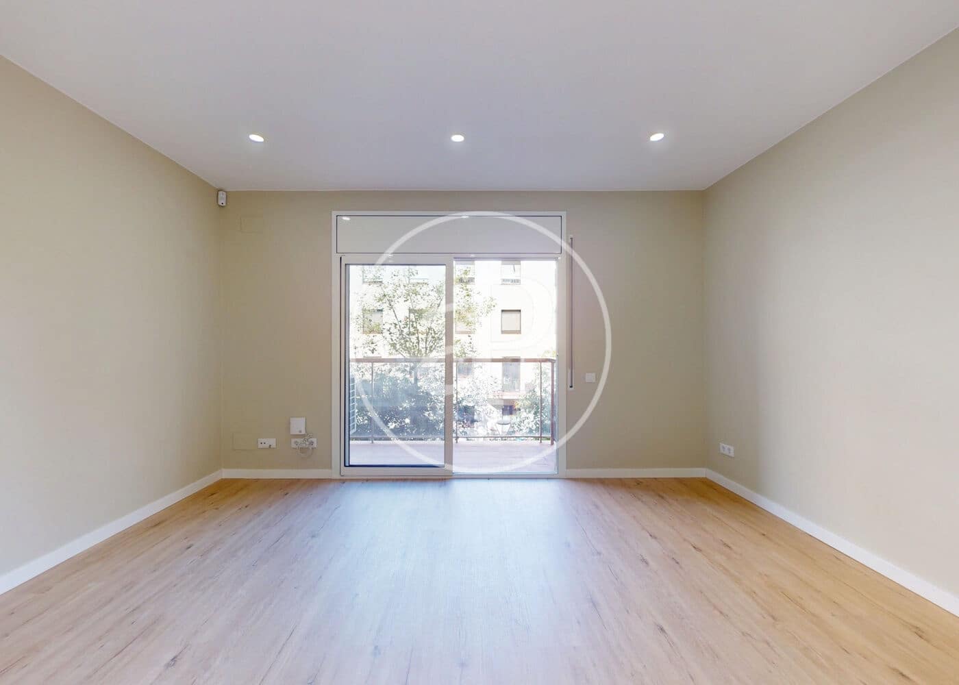 3 soveværelse Lejlighed til salg i Barcelona by - € 475.000 (Ref: 9228843)