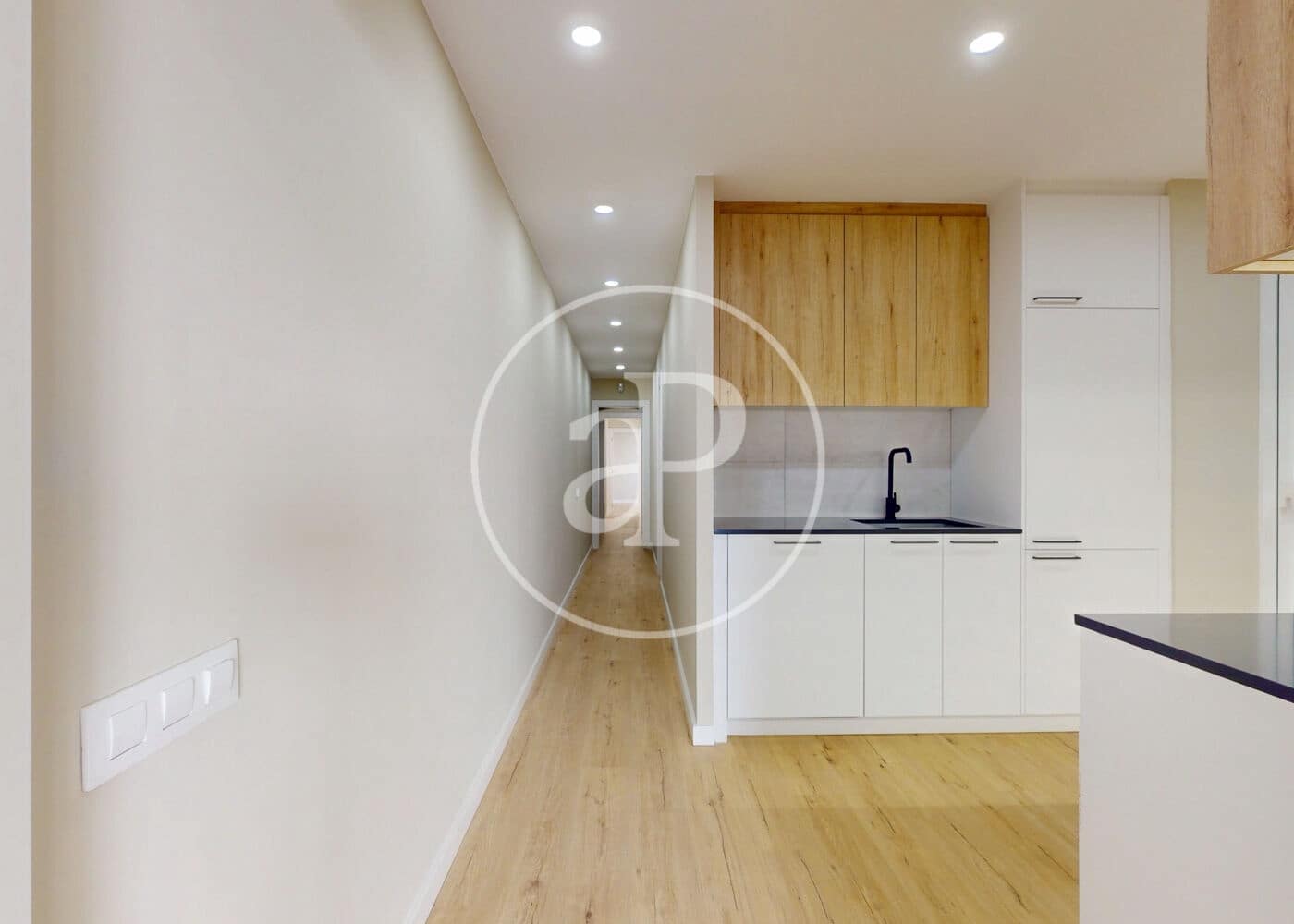 3 soveværelse Lejlighed til salg i Barcelona by - € 475.000 (Ref: 9228843)