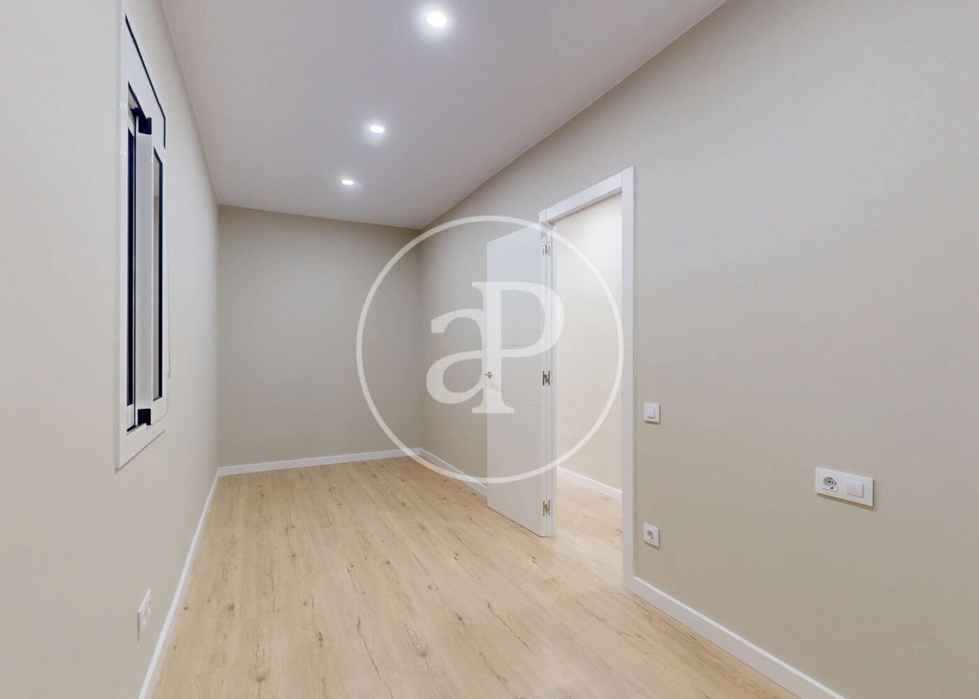 3 soveværelse Lejlighed til salg i Barcelona by - € 475.000 (Ref: 9228843)