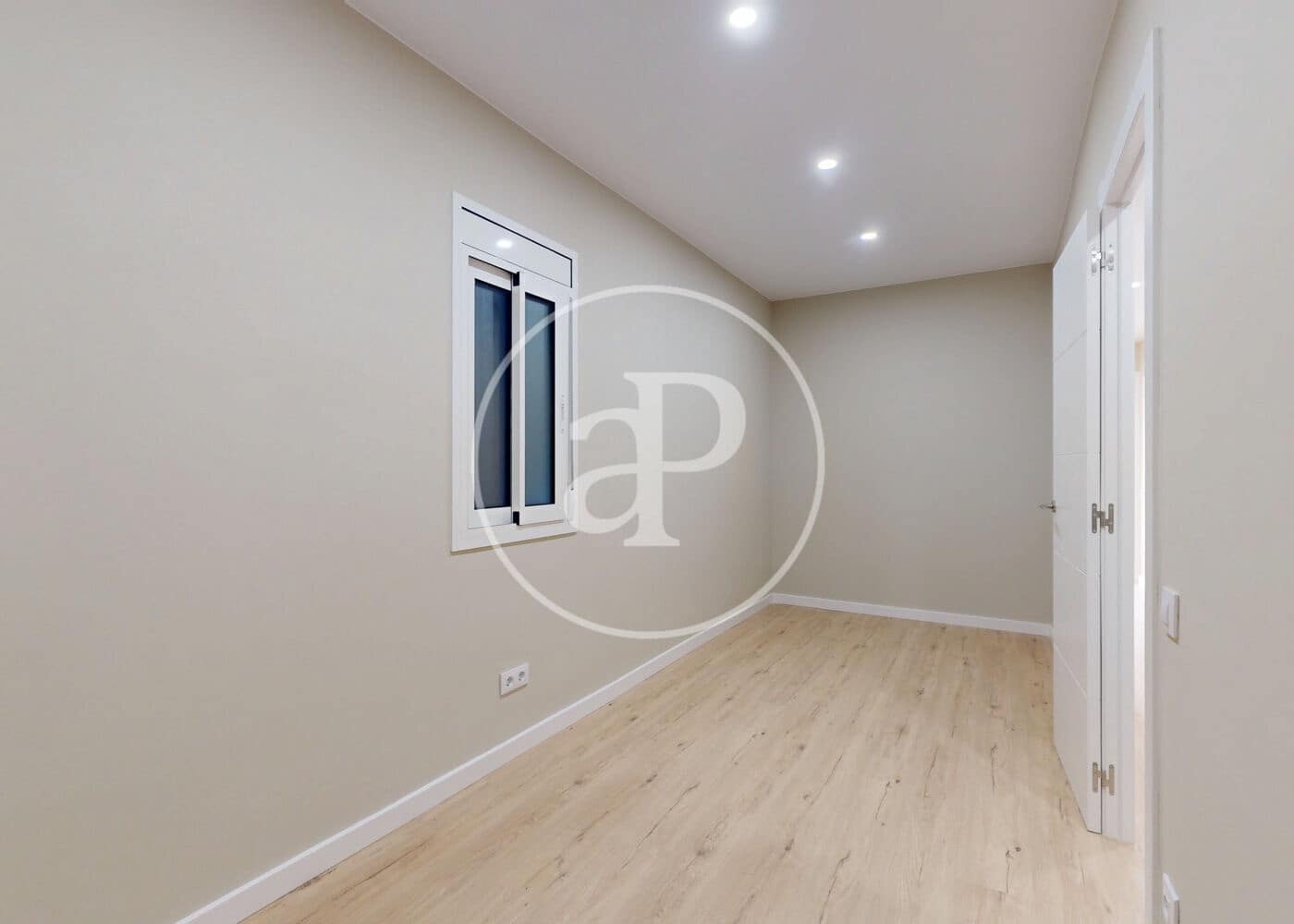 3 soveværelse Lejlighed til salg i Barcelona by - € 475.000 (Ref: 9228843)