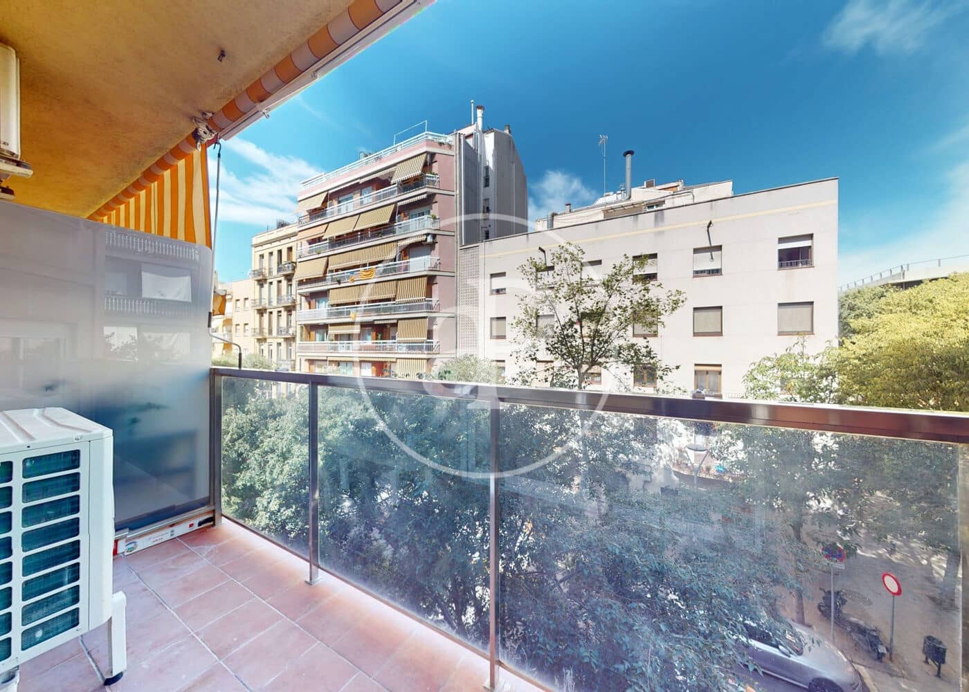 3 soveværelse Lejlighed til salg i Barcelona by - € 475.000 (Ref: 9228843)