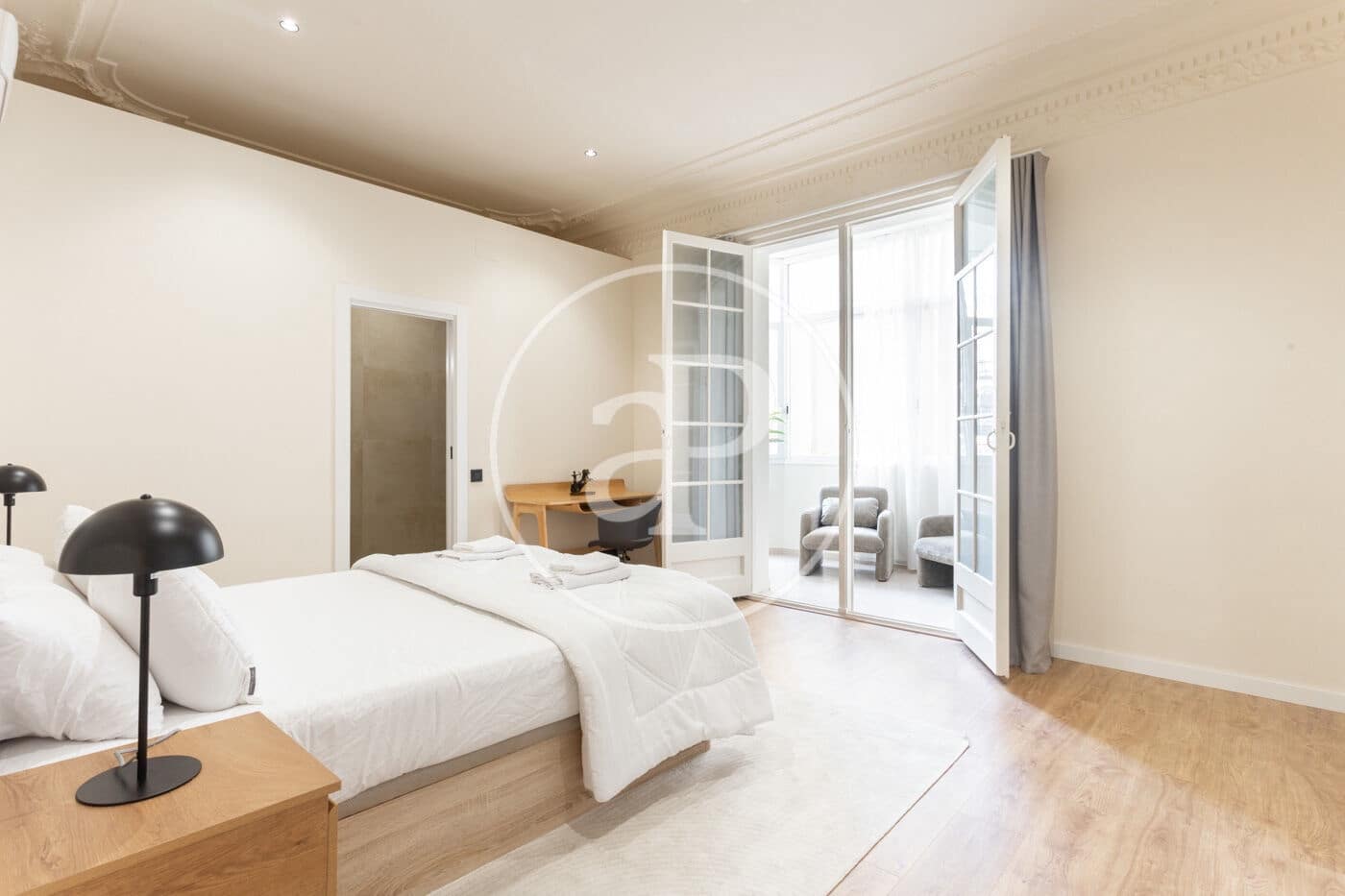 5 soveværelse Lejlighed til leje i Barcelona by - € 6.500 (Ref: 9232864)