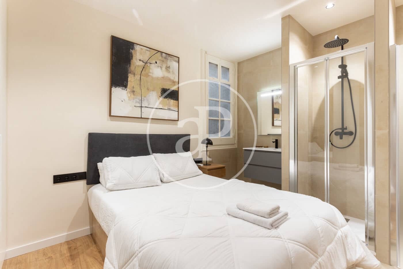 5 soveværelse Lejlighed til leje i Barcelona by - € 6.500 (Ref: 9232864)