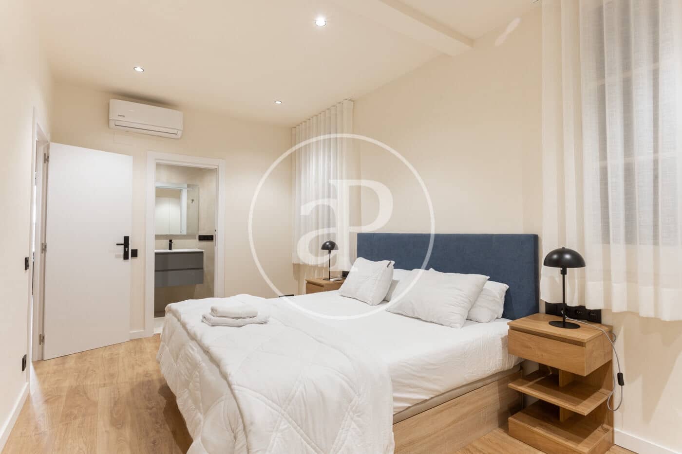 5 soveværelse Lejlighed til leje i Barcelona by - € 6.500 (Ref: 9232864)