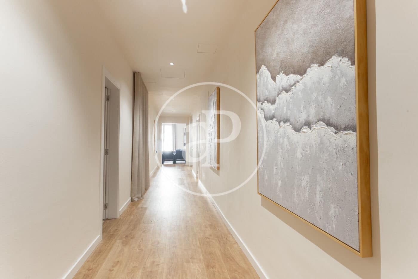 5 soveværelse Lejlighed til leje i Barcelona by - € 6.500 (Ref: 9232864)