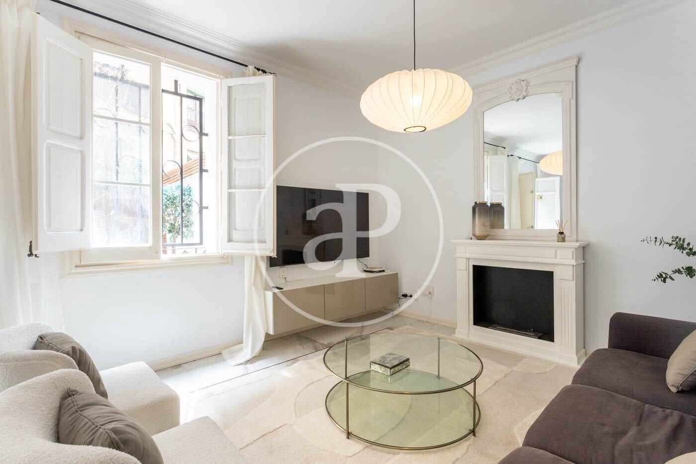 3 bedroom Apartment for rent in Barcelona city - € 3,150 (Ref: 9232870)