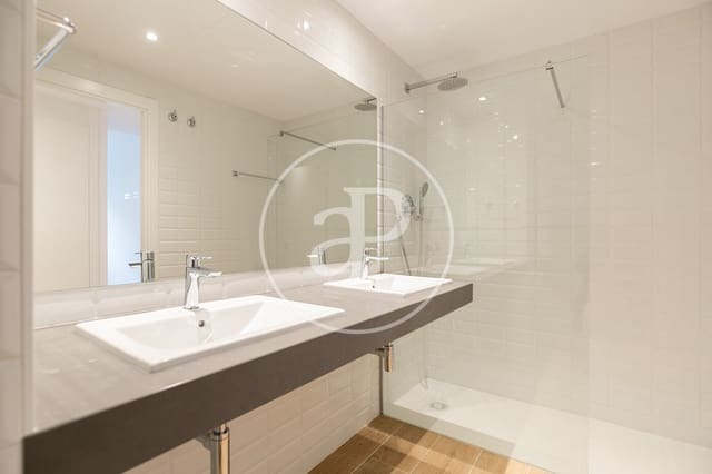 3 bedroom Penthouse for rent in Esplugues de Llobregat - € 3,600 (Ref: 9232871)