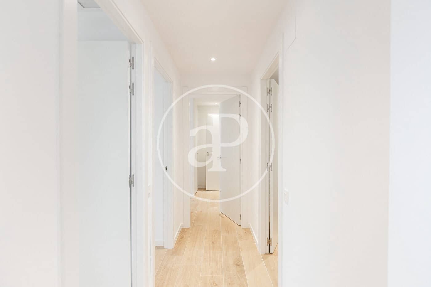 3 sovrum Takvåning att hyra i Esplugues de Llobregat - 3 600 € (Ref: 9232871)