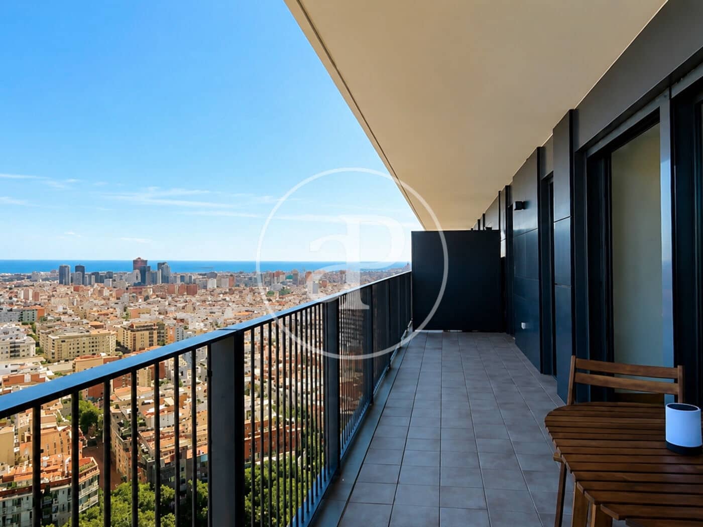 2 soverom Penthouse til salgs i Barcelona by - € 655 000 (Ref: 9236865)