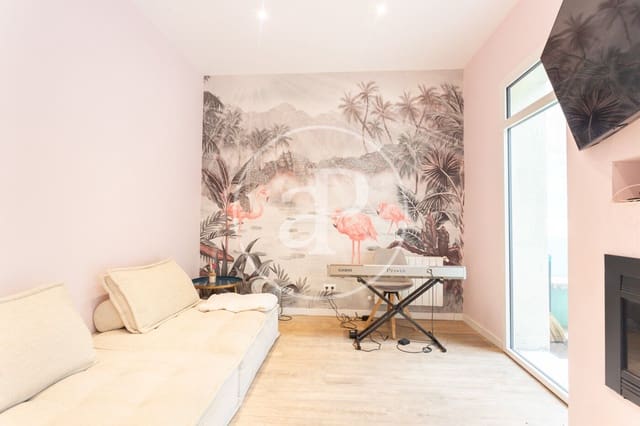 4 camera da letto Villa da affittare in El Baix Guinardó, Barcelona città - 2.950 € (Rif: 9236873)
