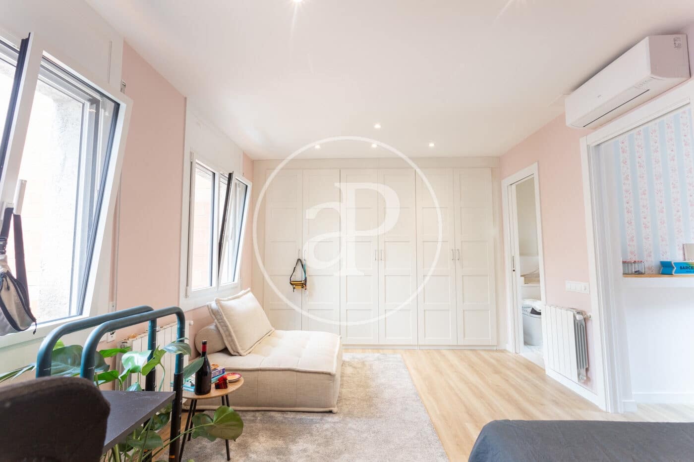 4 sypialnia Willa do wynajęcia w Miasto Barcelona - 2 950 € (Ref: 9236873)