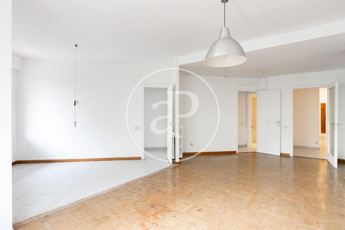 3 soverom Leilighet til salgs i Barcelona by - € 690 000 (Ref: 9240372)