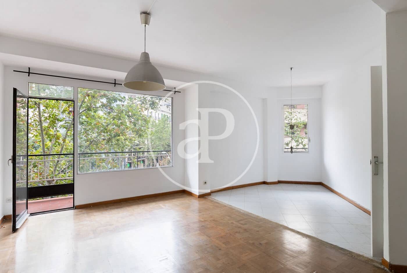 3 soverom Leilighet til salgs i Barcelona by - € 690 000 (Ref: 9240372)