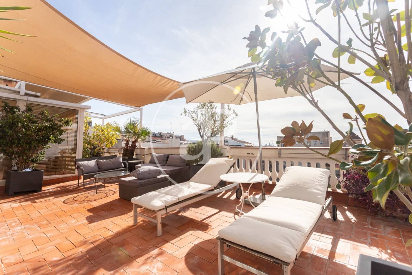 3 bedroom Penthouse for rent in Barcelona city - € 3,500 (Ref: 9243377)