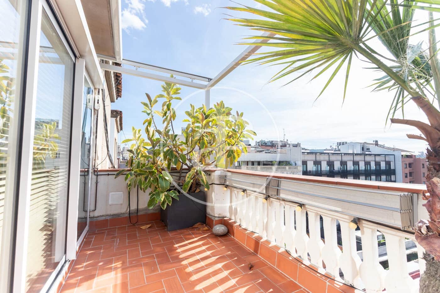 3 bedroom Penthouse for rent in Barcelona city - € 3,500 (Ref: 9243377)