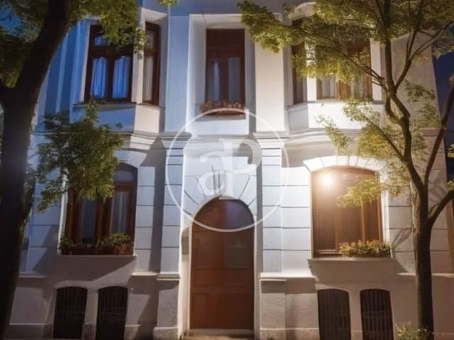 Lejlighed til salg i Sant Gervasi - Galvany, Barcelona by - € 1.720.000 (Ref: 9243380)
