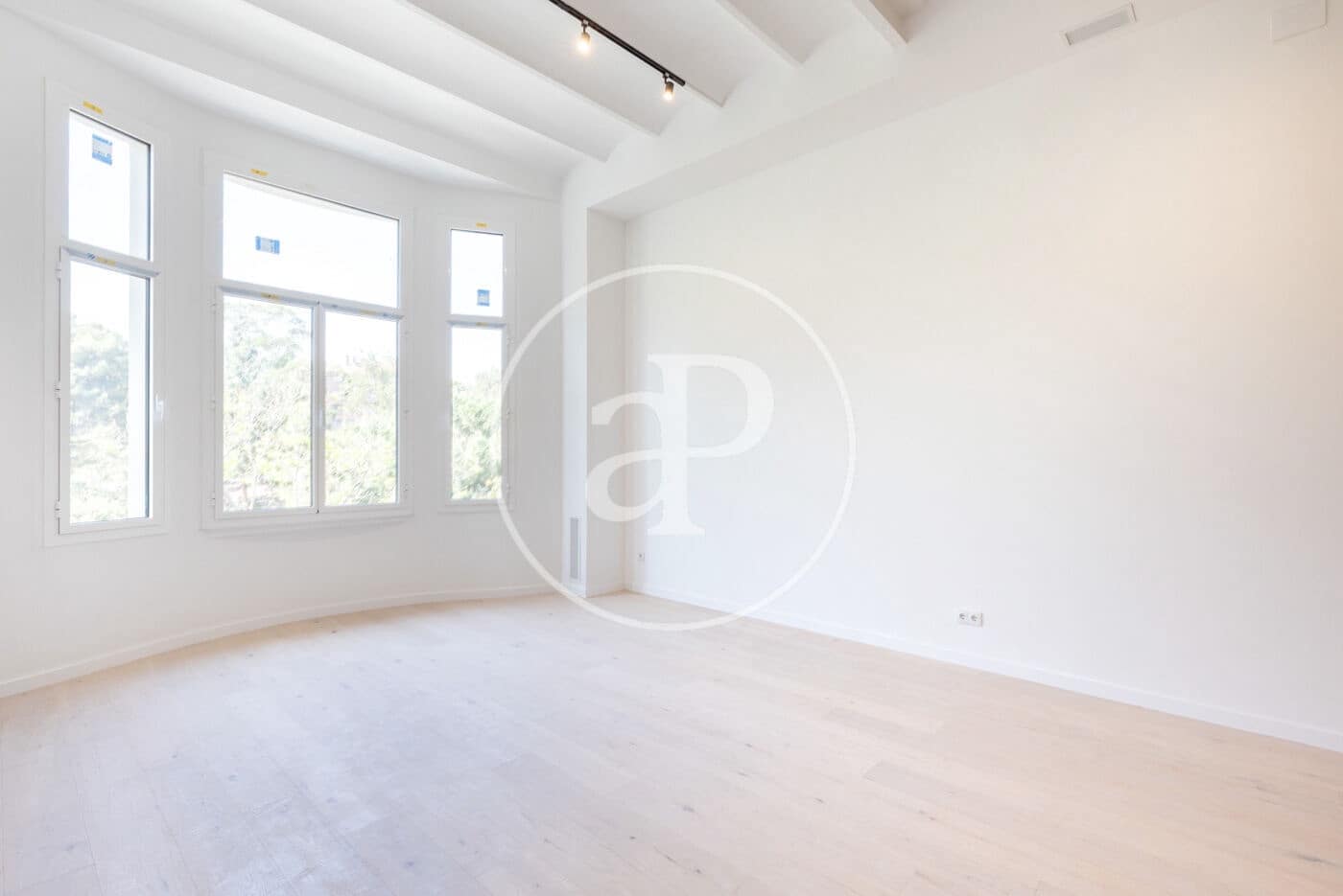 Apartamento en Barcelona ciudad en venta - 1.920.000 € (Ref: 9243380)