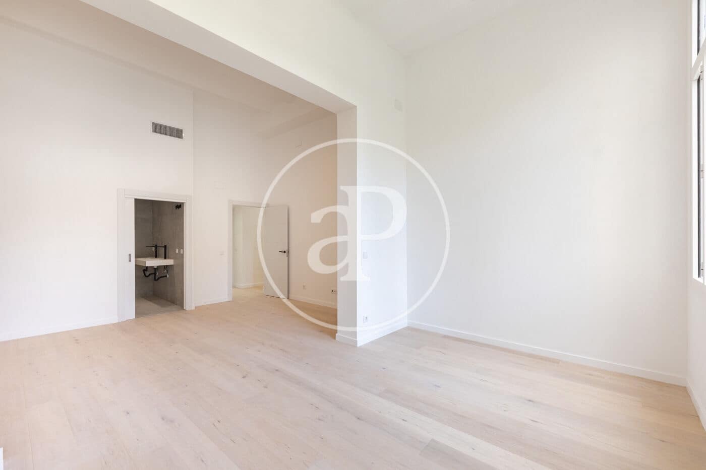 Apartamento en Barcelona ciudad en venta - 1.990.000 € (Ref: 9243381)