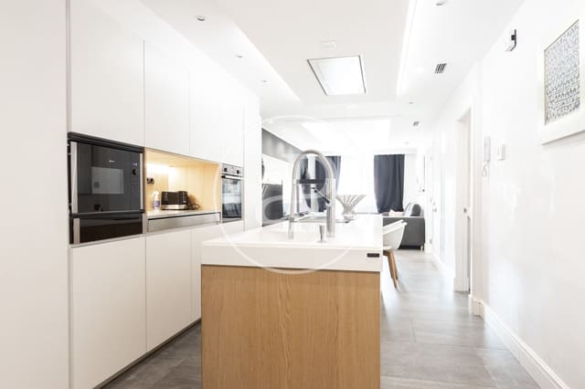 2 slaapkamer Appartement te huur in La Dreta de L'Eixample, Barcelona stad - € 2.800 (Ref: 9247242)