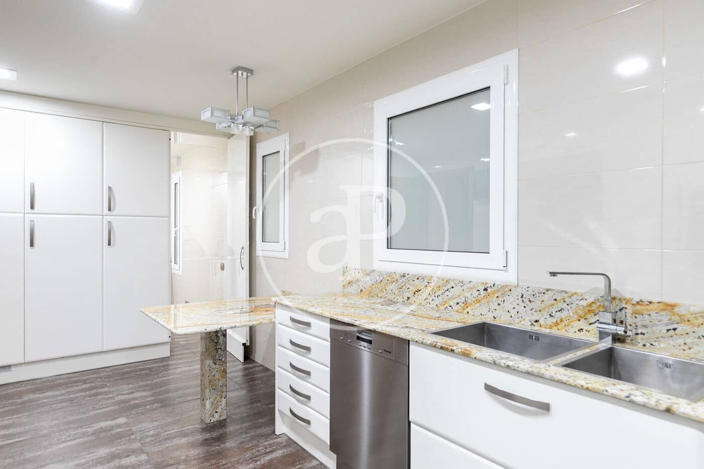 5 soverom Leilighet til salgs i Barcelona by - € 1 897 000 (Ref: 9247245)