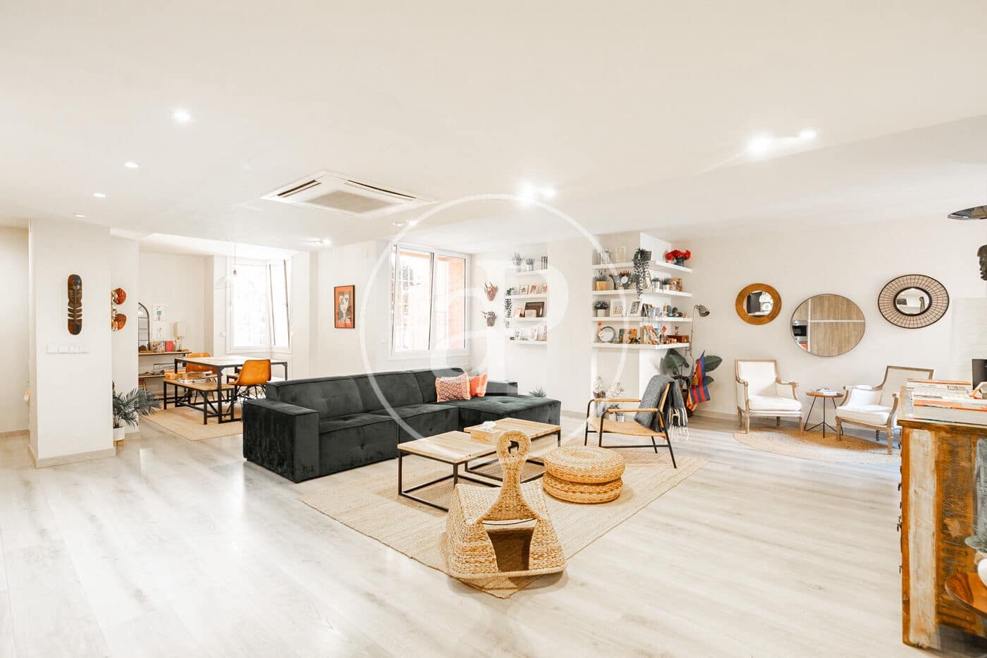 5 soveværelse Lejlighed til salg i Barcelona by - € 1.395.000 (Ref: 9252414)