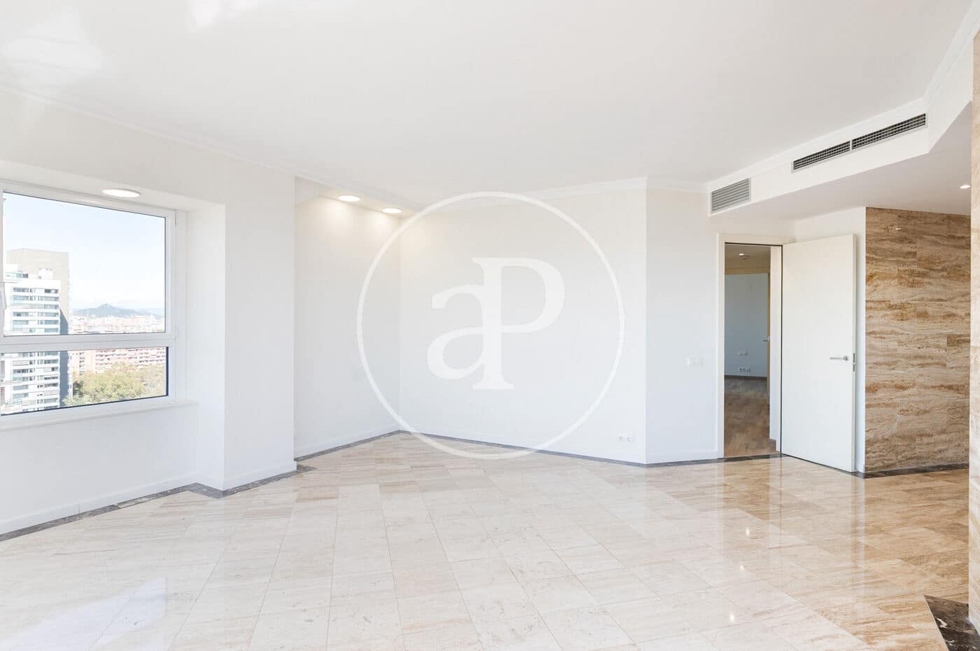 3 soverom Leilighet til salgs i Barcelona by med svømmebasseng - € 1 570 000 (Ref: 9255249)