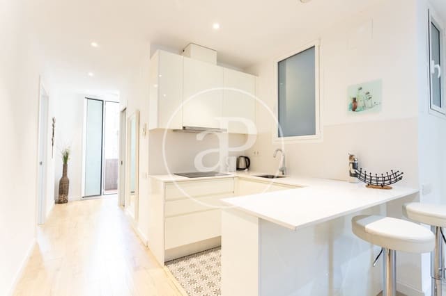 3 bedroom Apartment for rent in La Sagrada Família, Barcelona city - € 2,350 (Ref: 9262558)