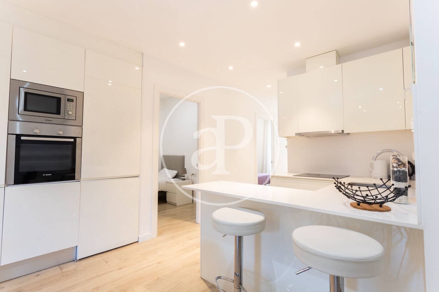 3 bedroom Apartment for rent in Barcelona city - € 2,350 (Ref: 9262558)