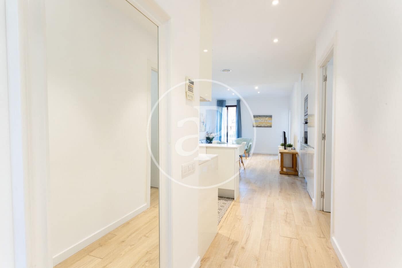 3 bedroom Apartment for rent in Barcelona city - € 2,350 (Ref: 9262558)