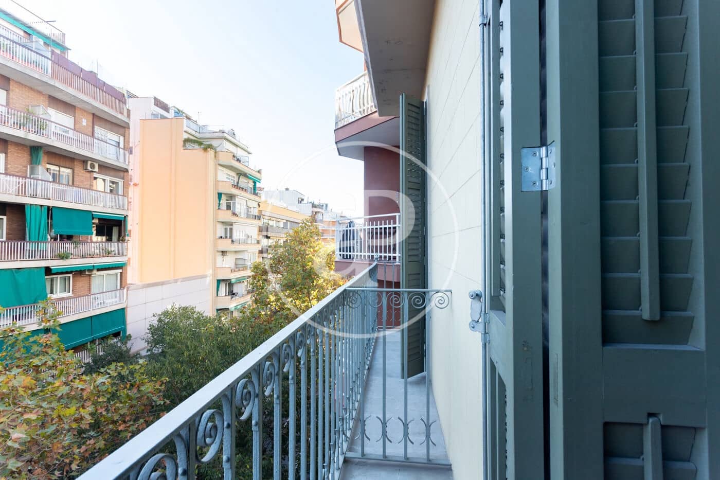 3 bedroom Apartment for rent in Barcelona city - € 2,350 (Ref: 9262558)