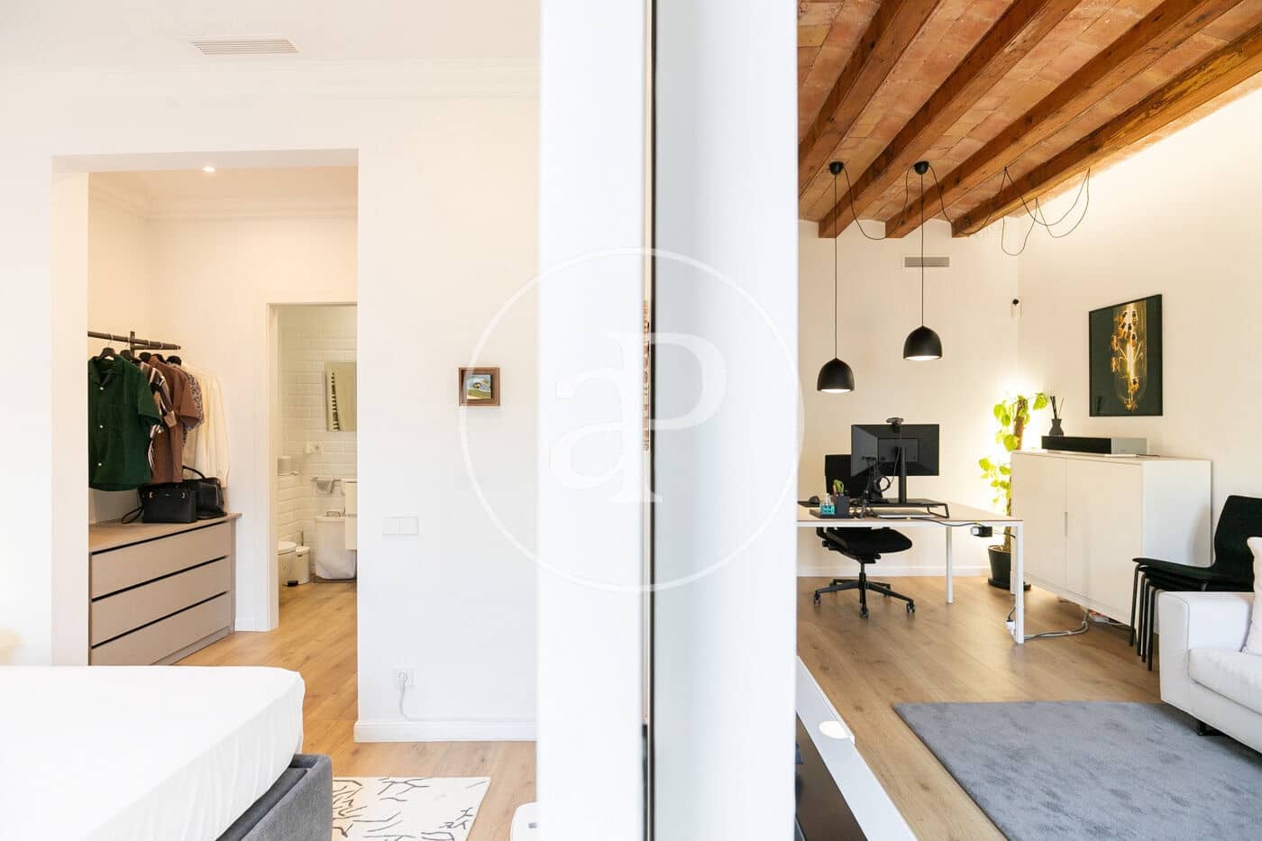 2 bedroom Apartment for sale in Barcelona city - € 725,000 (Ref: 9264479)