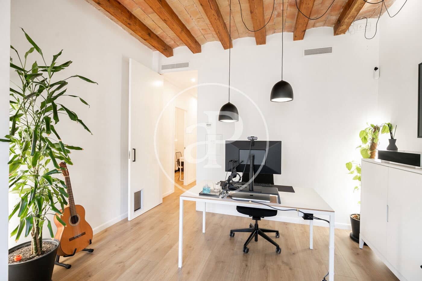2 bedroom Apartment for sale in Barcelona city - € 725,000 (Ref: 9264479)