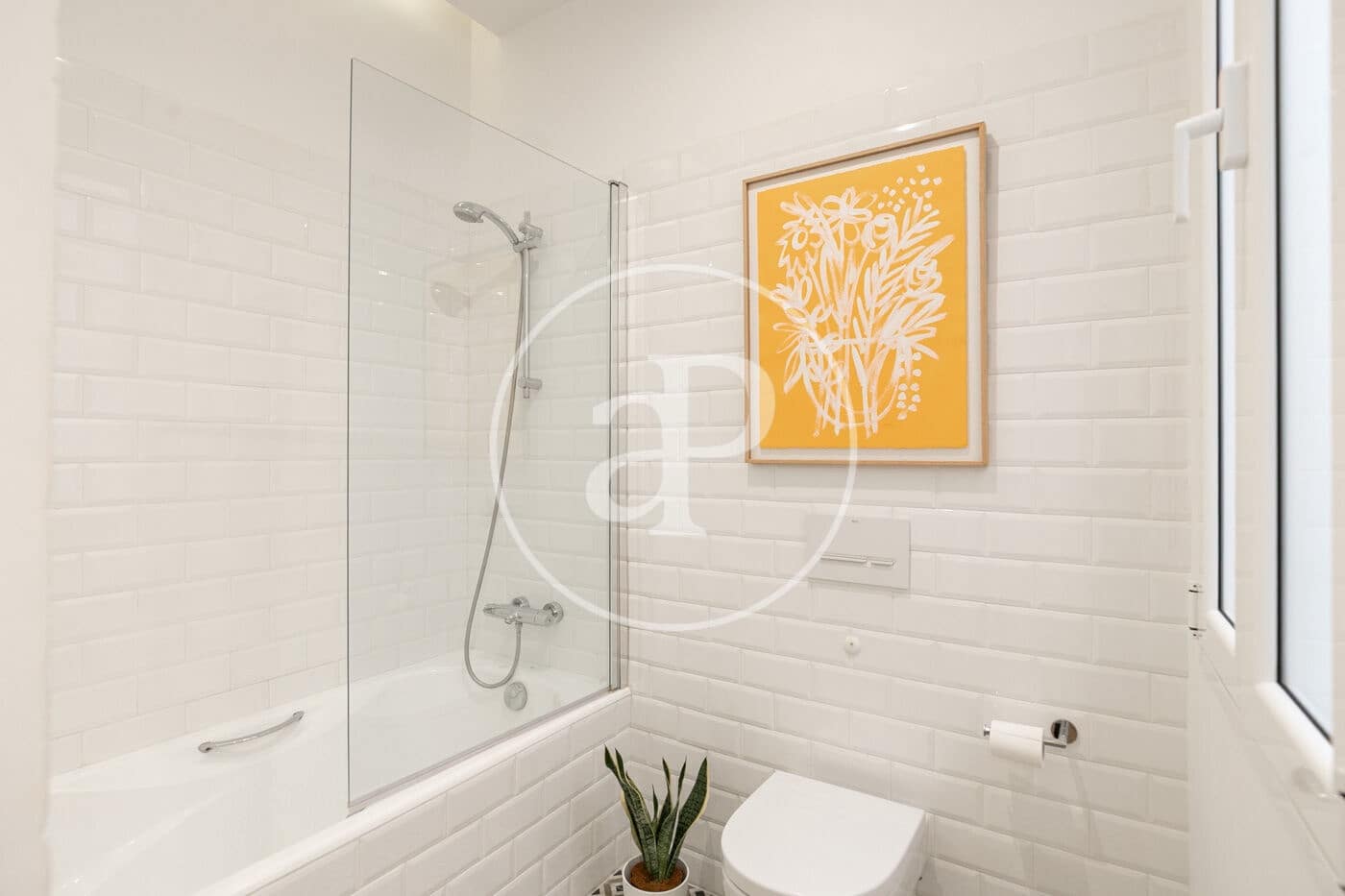 2 bedroom Apartment for sale in Barcelona city - € 725,000 (Ref: 9264479)