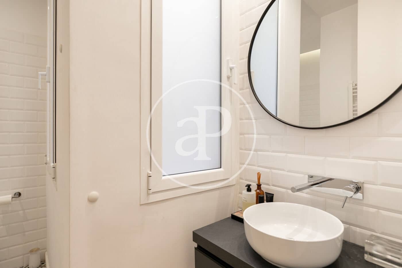 2 bedroom Apartment for sale in Barcelona city - € 725,000 (Ref: 9264479)