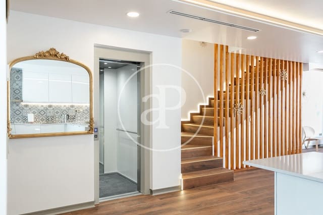 Apartamento para venda em Montgat com piscina - 905 000 € (Ref: 9264481)