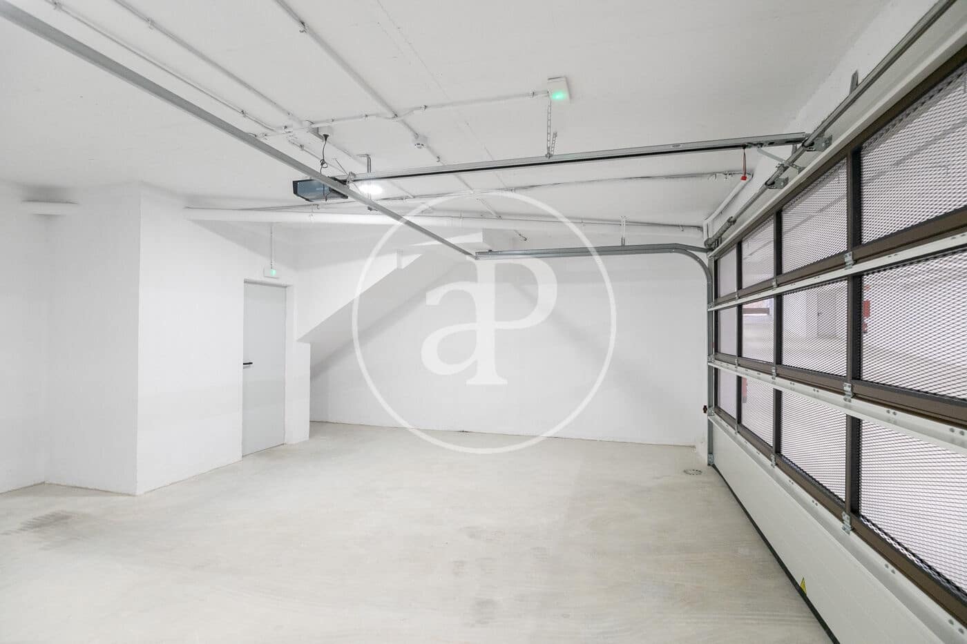 Lejlighed til salg i Montgat med swimmingpool - € 905.000 (Ref: 9264481)