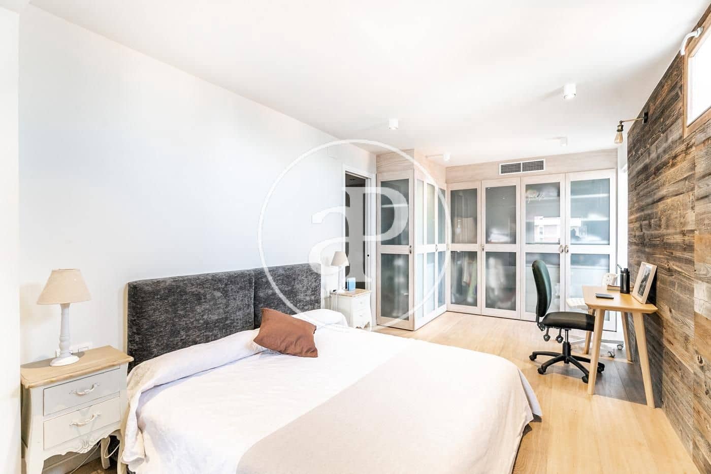 3 sovrum Lägenhet att hyra i Barcelona stad med pool - 4 500 € (Ref: 9264483)