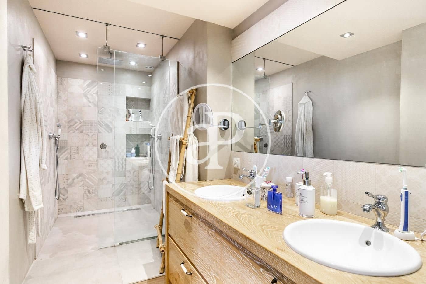 3 sovrum Lägenhet att hyra i Barcelona stad med pool - 4 500 € (Ref: 9264483)