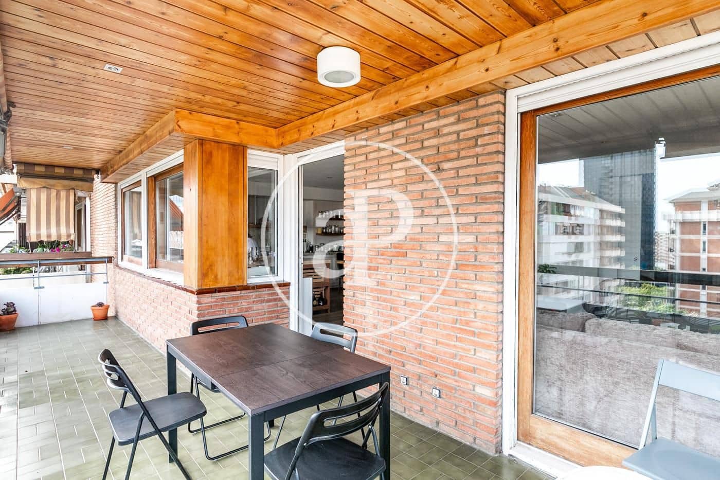 3 sovrum Lägenhet att hyra i Barcelona stad med pool - 4 500 € (Ref: 9264483)