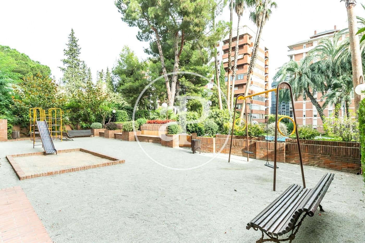 3 sovrum Lägenhet att hyra i Barcelona stad med pool - 4 500 € (Ref: 9264483)