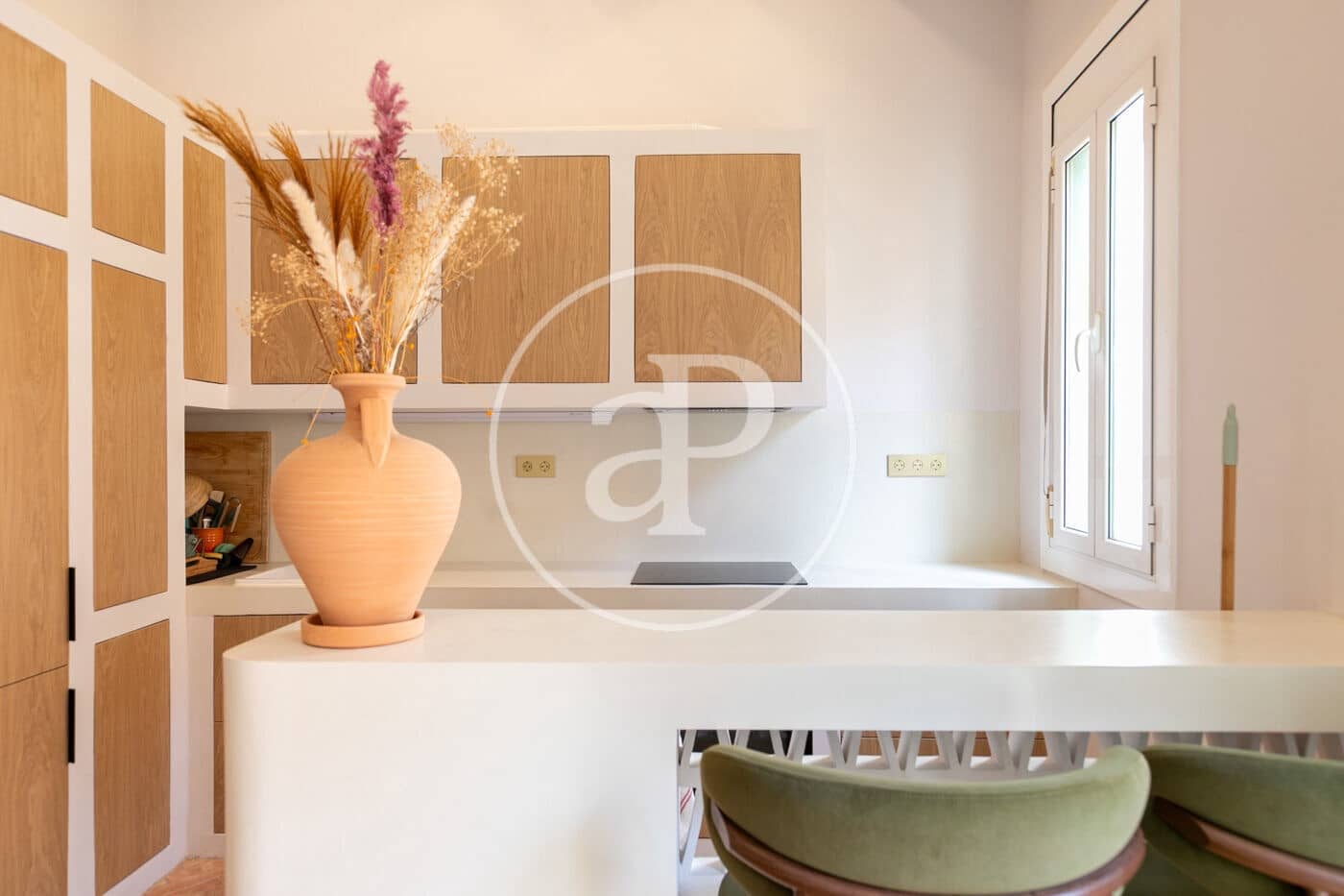 2 soverom Leilighet til leie i Barcelona by - € 2 200 (Ref: 9271461)
