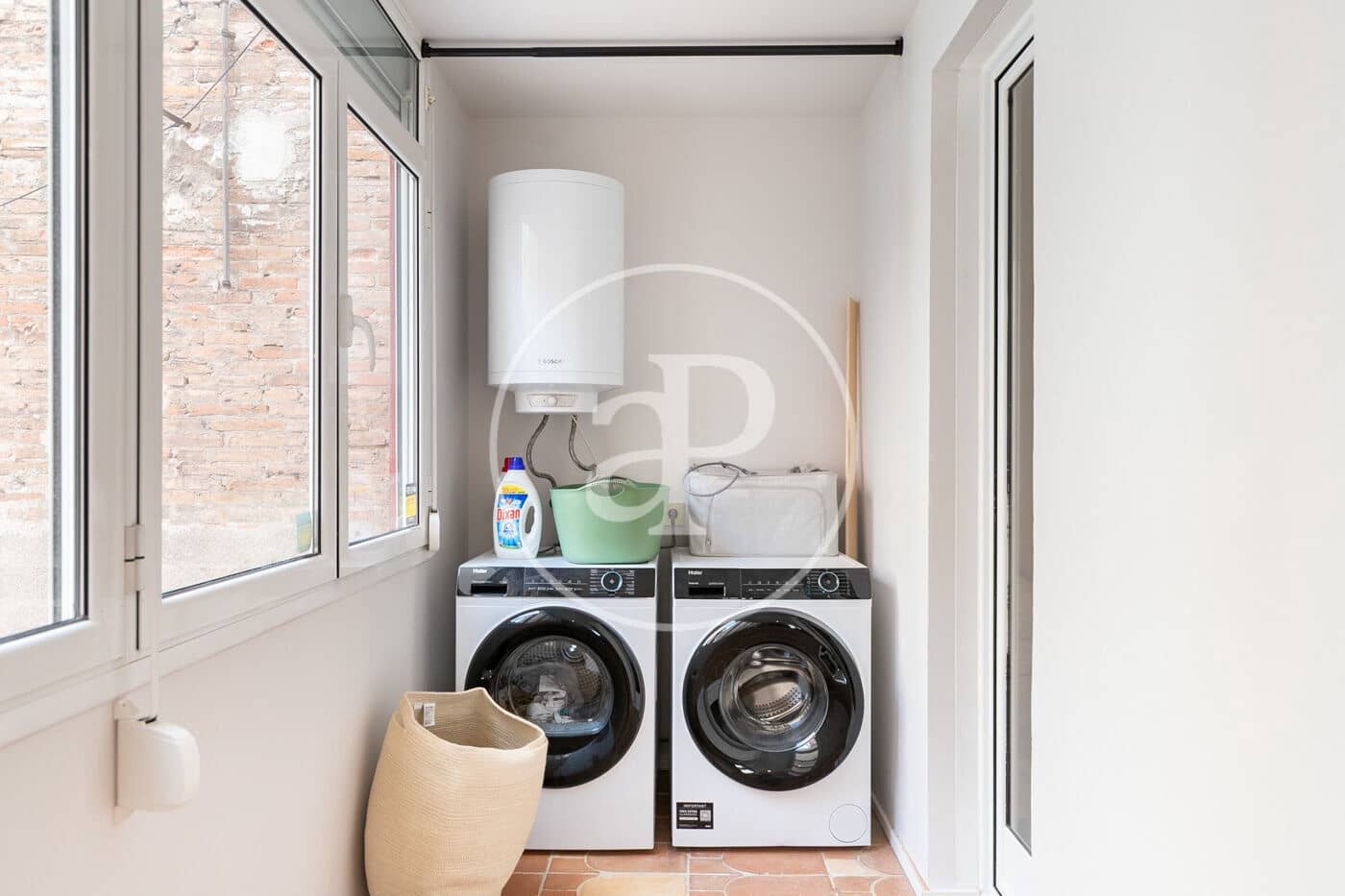 2 soverom Leilighet til leie i Barcelona by - € 2 200 (Ref: 9271461)