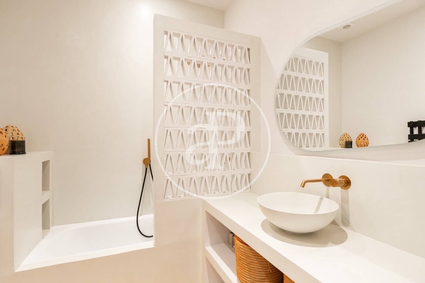 2 soverom Leilighet til leie i Barcelona by - € 2 200 (Ref: 9271461)