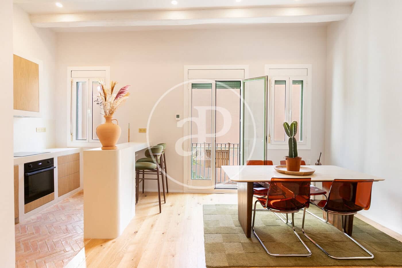 2 soverom Leilighet til leie i Barcelona by - € 2 200 (Ref: 9271461)