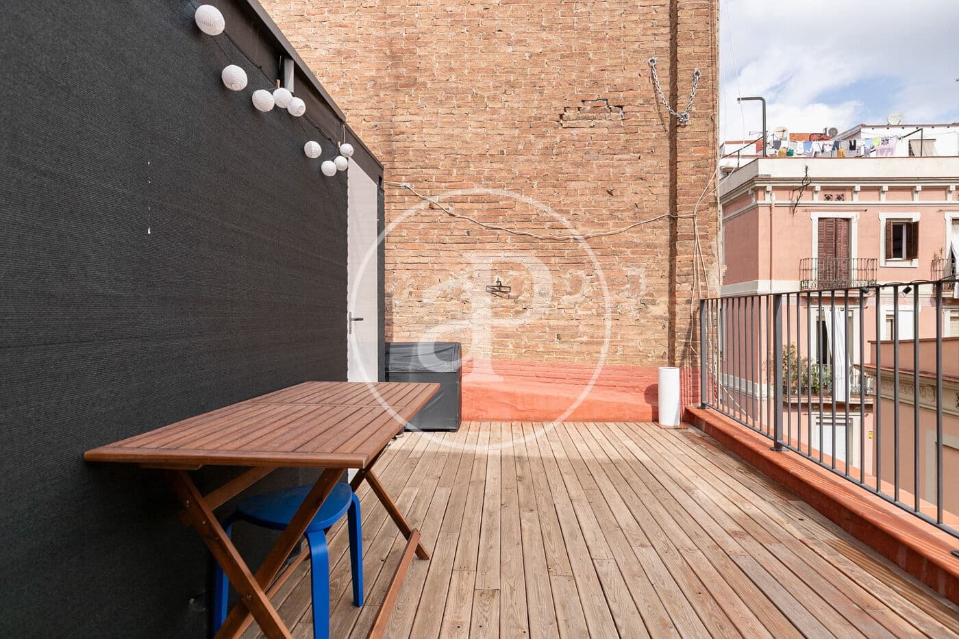 2 soverom Leilighet til leie i Barcelona by - € 2 200 (Ref: 9271461)