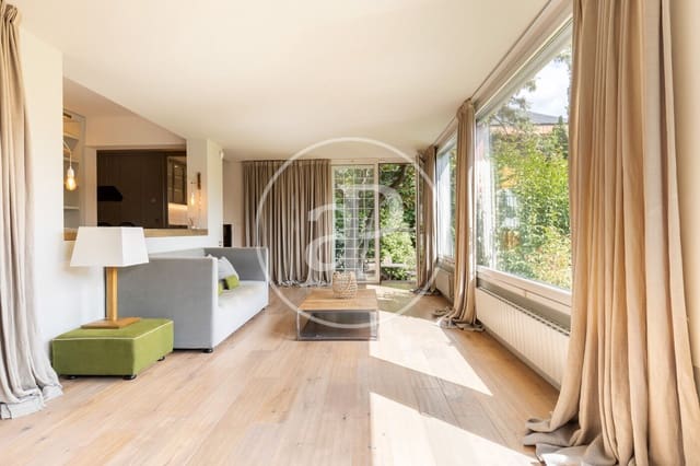 5 sypialnia Willa na sprzedaż w Sant Cugat del Vallès z basenem - 1 890 000 € (Ref: 9272579)