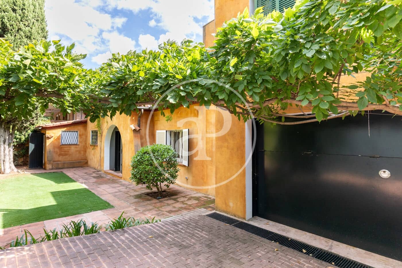 5 soveværelse Villa til salg i Sant Cugat del Valles med swimmingpool - € 1.890.000 (Ref: 9272579)