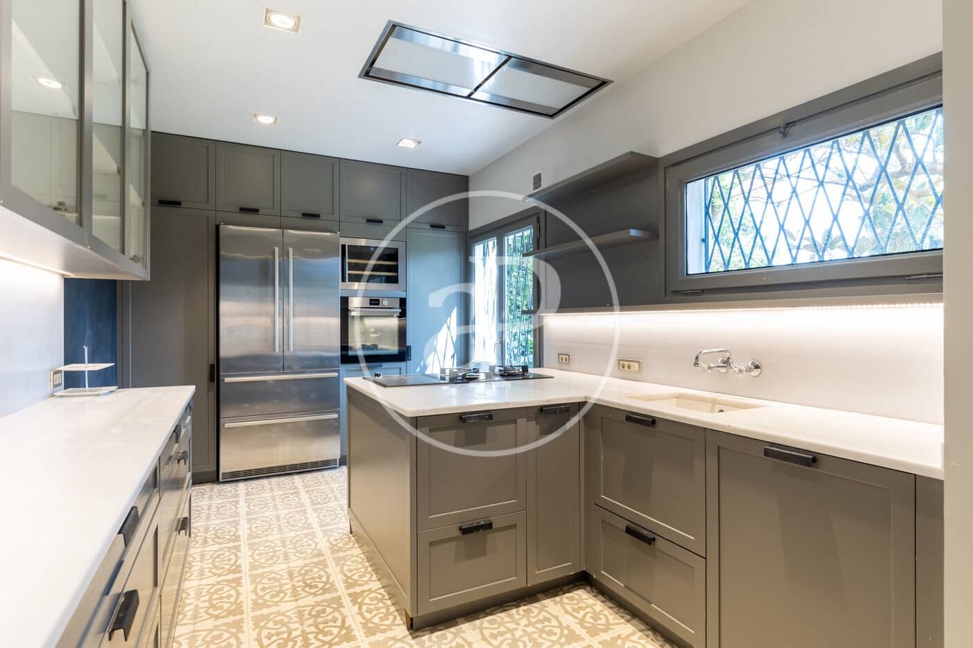 5 soveværelse Villa til salg i Sant Cugat del Valles med swimmingpool - € 1.890.000 (Ref: 9272579)