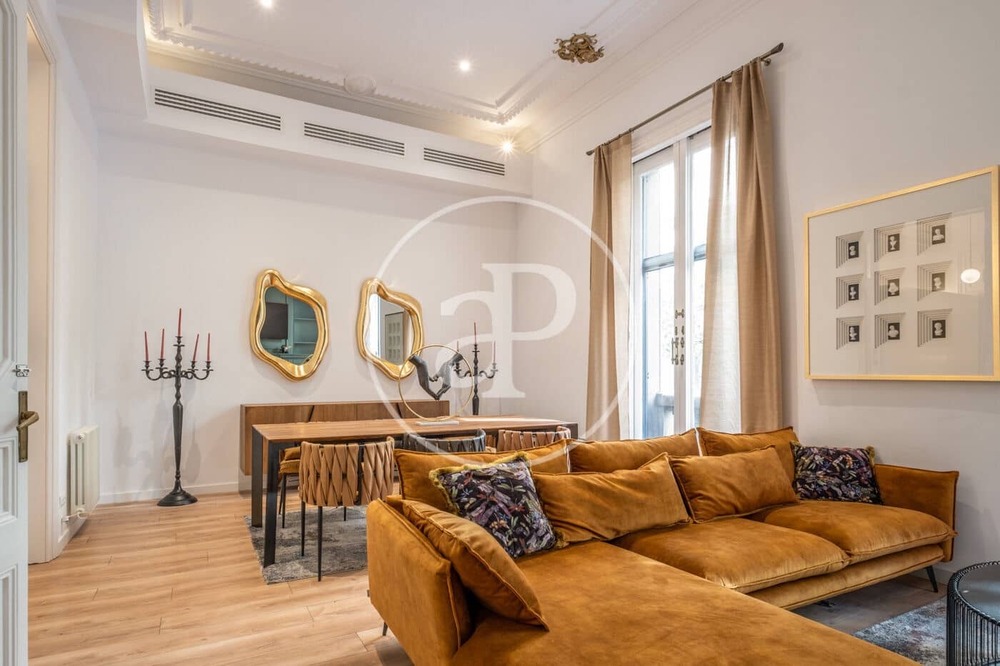 Appartement de 2 chambres à louer à Barcelone ville - 3 146 € (Ref: 9272581)